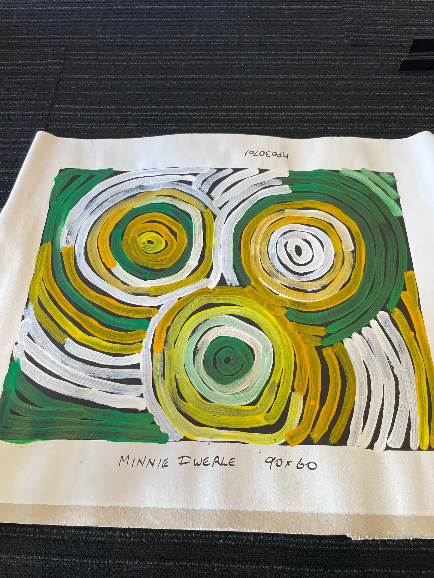 Minnie Pwerle 460 mm x 600 mm