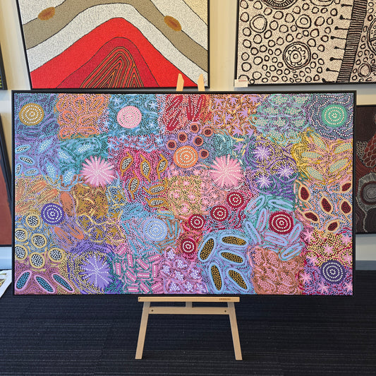 Michelle Possum 1070 mm x 1840 mm