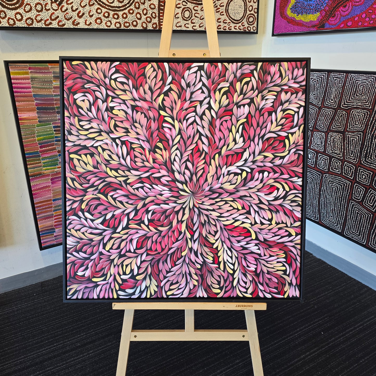 Louise Numina 820 mm x 940 mm